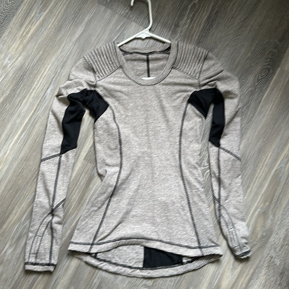Lululemon Running RULU LS - Picture 5 of 5